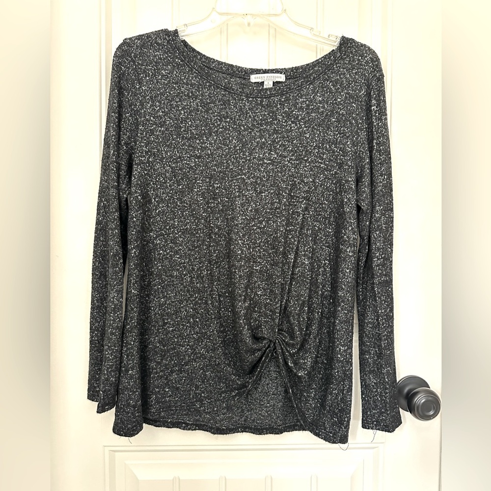 Green Envelope Charcoal Gray Long Sleeve Twist Front Textured Pullover Top
